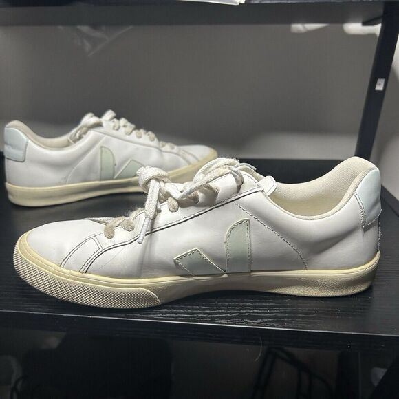 Veja Esplar Women’s Size 10 White Leather Sneakers Shoes - Picture 12 of 15